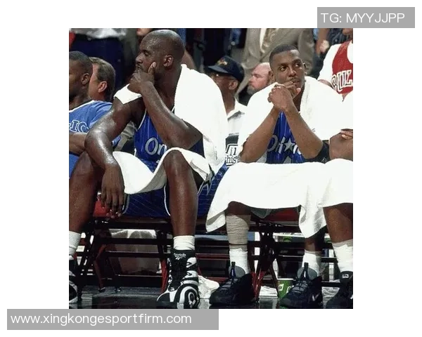 奥尼尔称赞便士哈达威是科比之前的传奇球星